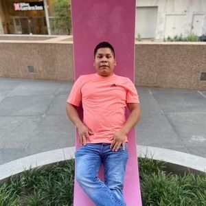 Meet your Posher, Juan carlos